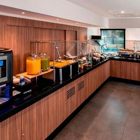 City Express By Marriott Chihuahua Ngoại thất bức ảnh