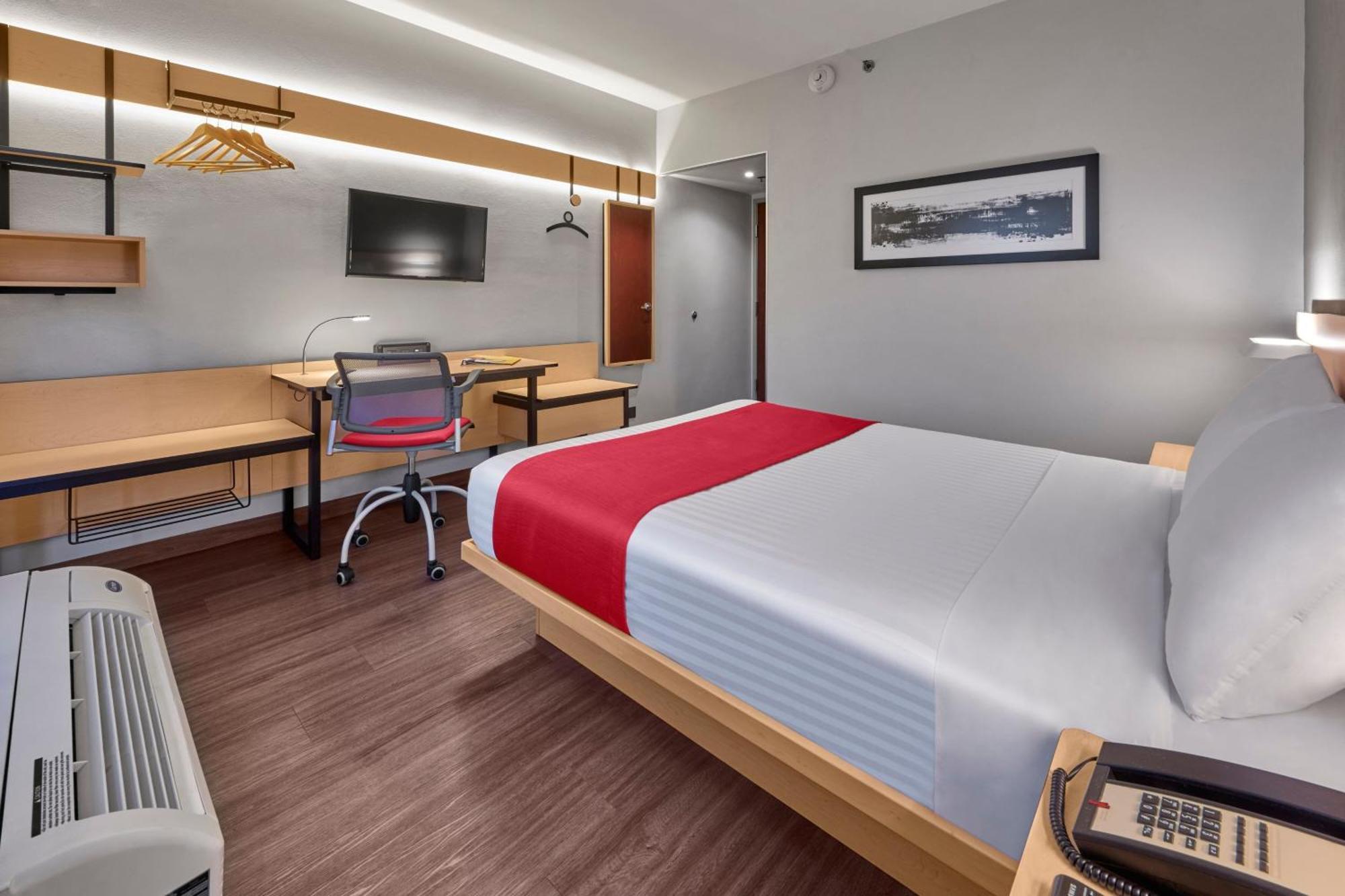 City Express By Marriott Chihuahua Ngoại thất bức ảnh